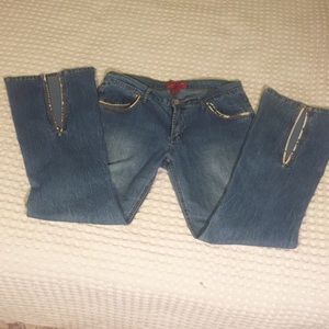 Jean , open bell shaped